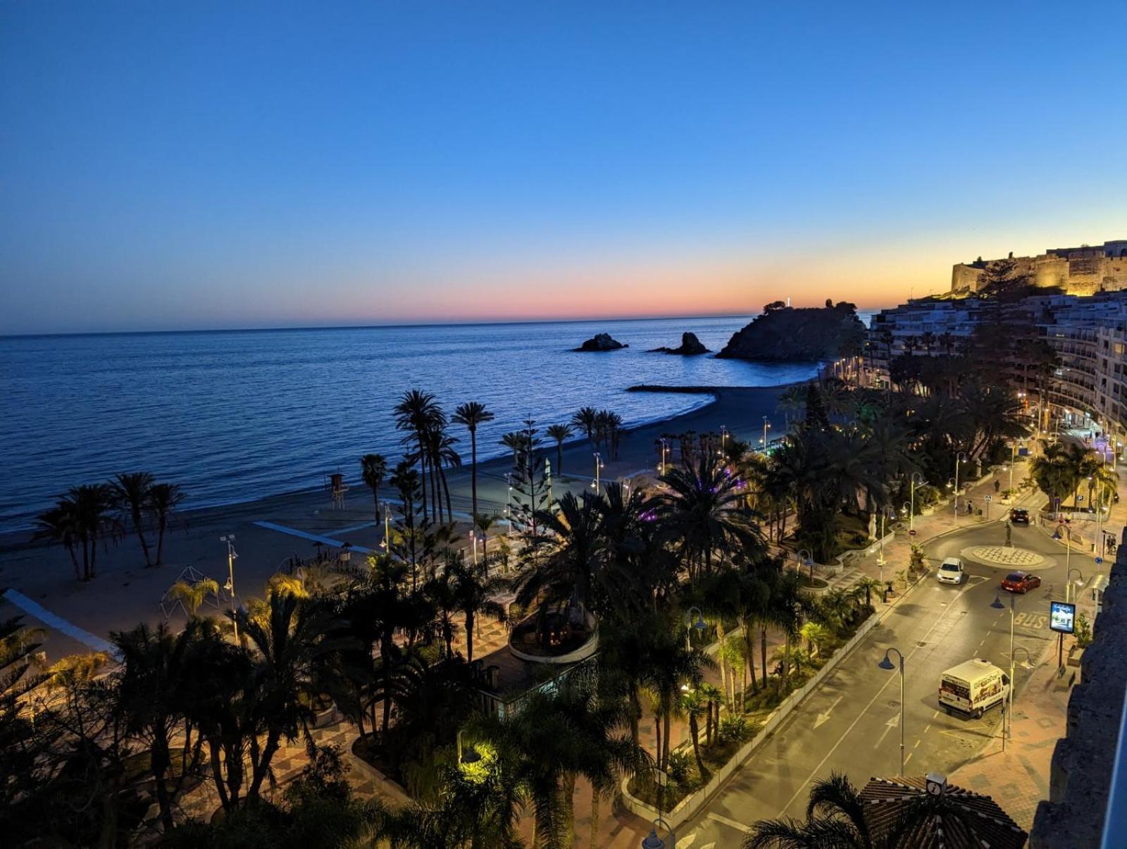 Casa Mare Apartamento En Primera Linea De Playa Almuñécar Zewnętrze zdjęcie